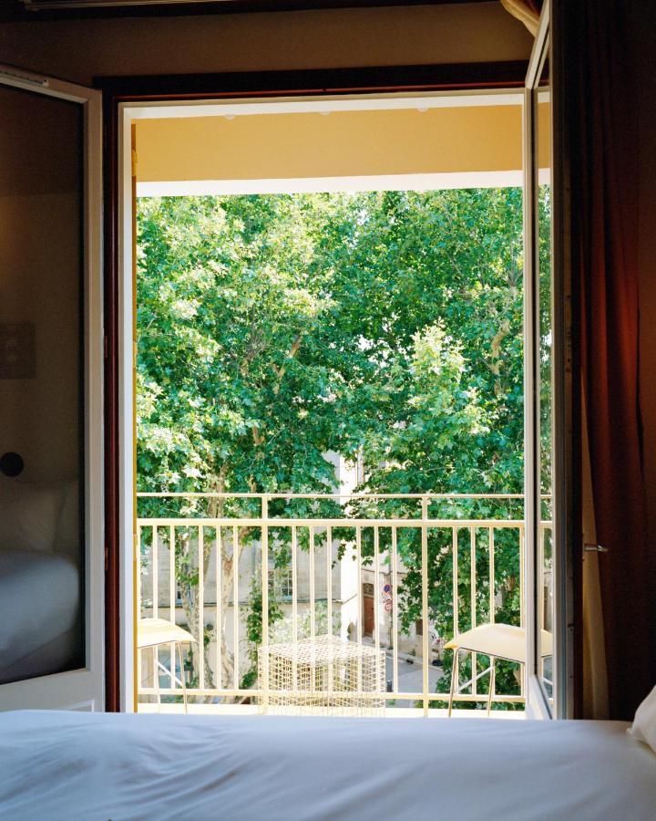 Hotel Present - Entree Autonome, Reception En Ligne - Encore Mieux Arles Exteriér fotografie